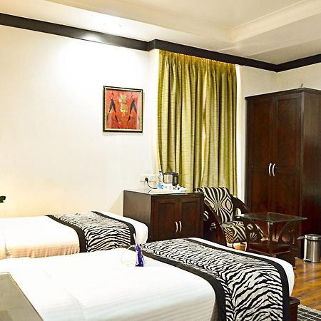 Capital O 2741 Hotel Corporate Point Delhi  Exterior foto