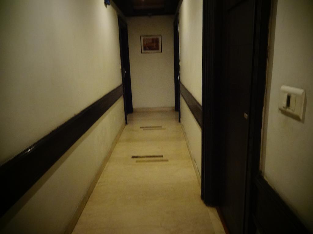 Capital O 2741 Hotel Corporate Point Delhi  Exterior foto